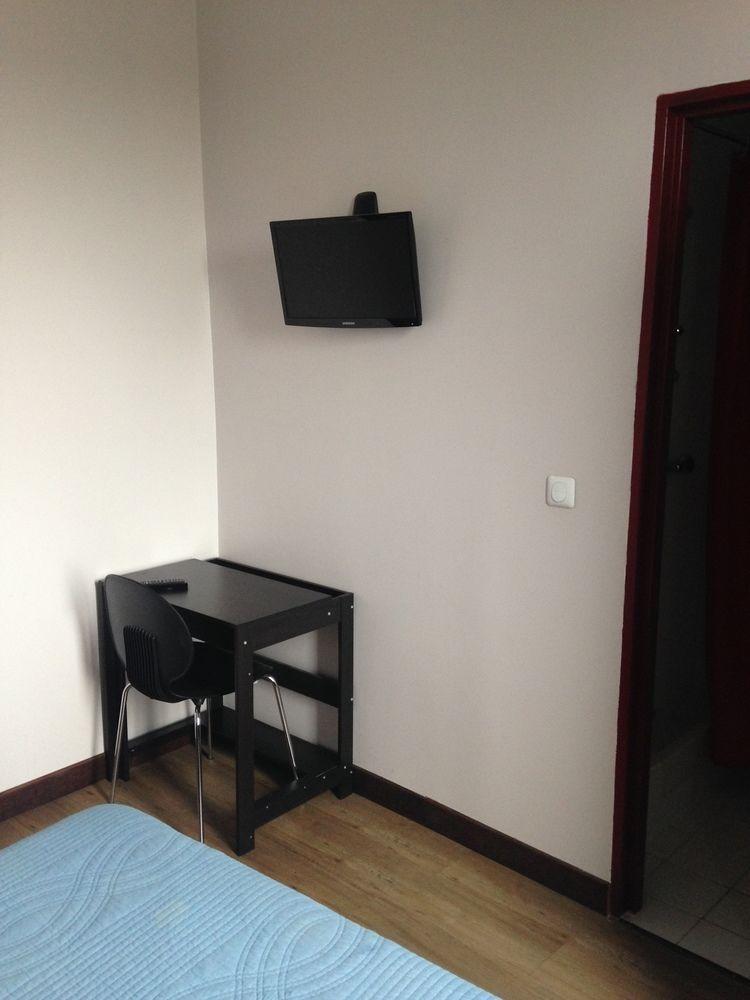 Le Bellevue - Paris Porte D'orleans Hotel 2*